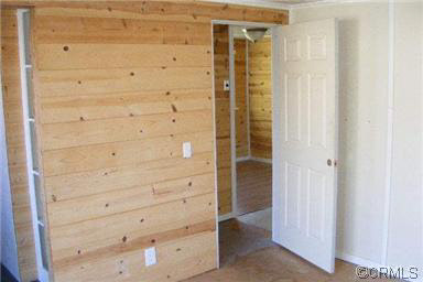 Building Photo - 3 Bedroom Home With Central Heat and Air