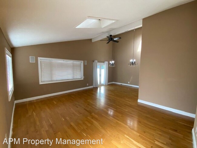 Building Photo - 3 br, 2 bath House - 12672 Oxford Drive