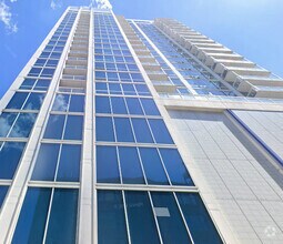 Building Photo - 757 N Orleans St