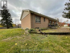 Building Photo - 12084 Hurontario St