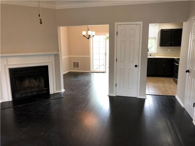 Building Photo - 3924 Hancock Cir