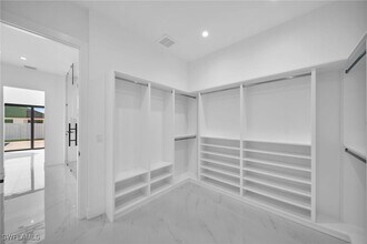 Building Photo - 4016 Chiquita Blvd S