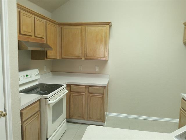 Building Photo - 5644 Indian Hill Dr