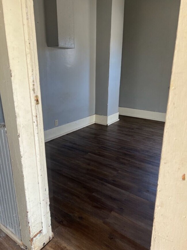 Foto del edificio - Two Bedroom Home