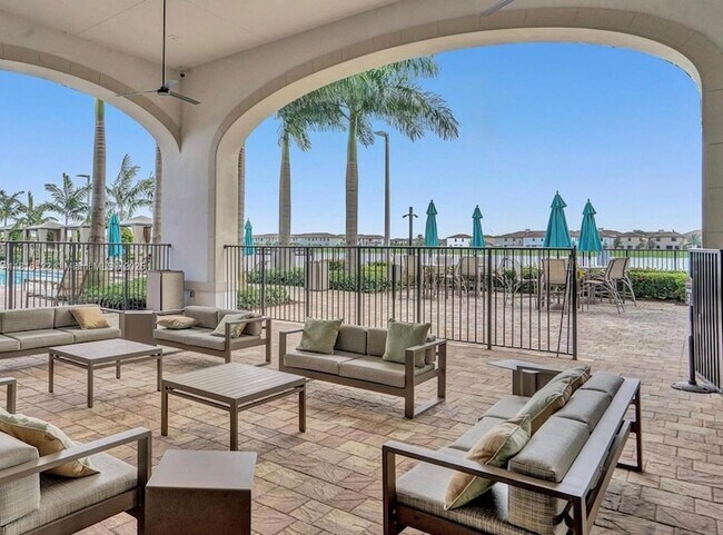 Foto del edificio - 11066 W 33rd Ln