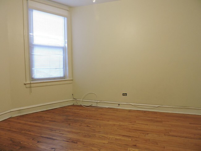 Foto del edificio - 2951 N Long Ave