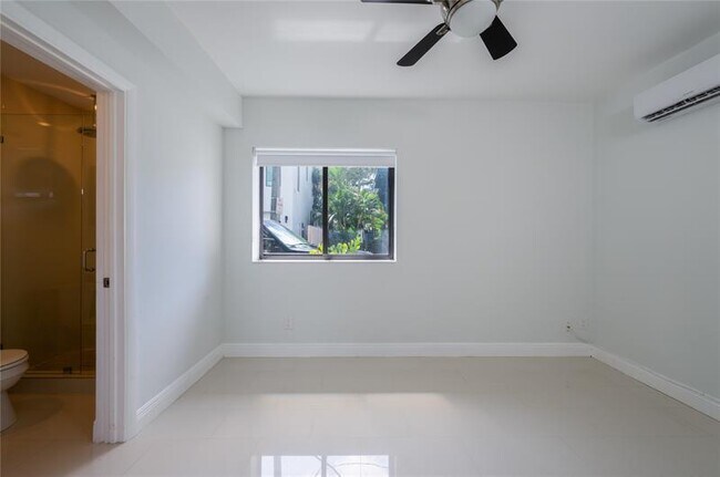 Foto del edificio - 207 SE 10th Ter