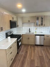 Building Photo - 436 Brook St