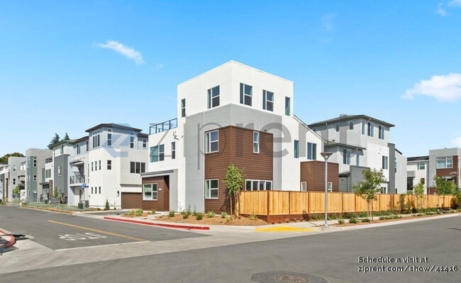 Building Photo - 121 Quicksilver Ct