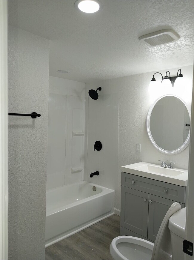 Foto del edificio - Coming Soon- Newly renovated 3 bedroom 1 bath mobile home