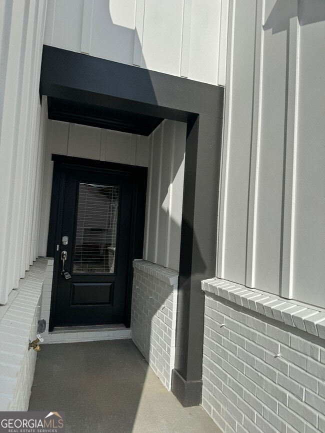 Building Photo - 76 Mission Blvd