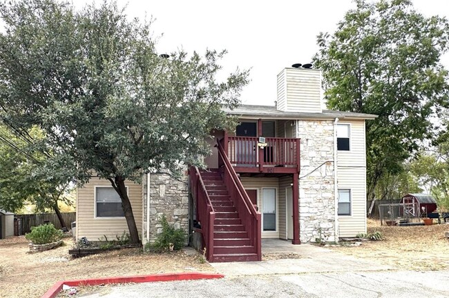 Foto del edificio - 901 Taulbee Ln