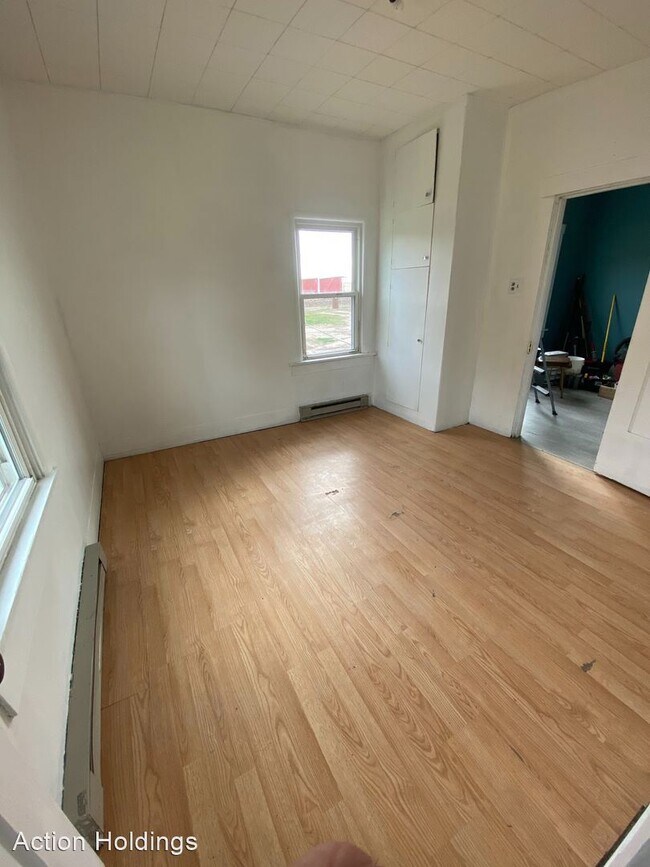 Foto del edificio - 4 br, 1 bath House - 11535 S Buffalo Rd