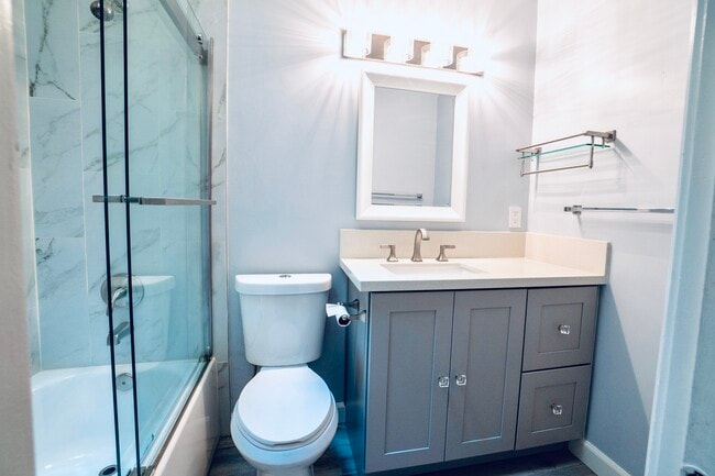 Building Photo - 9320 Earl St