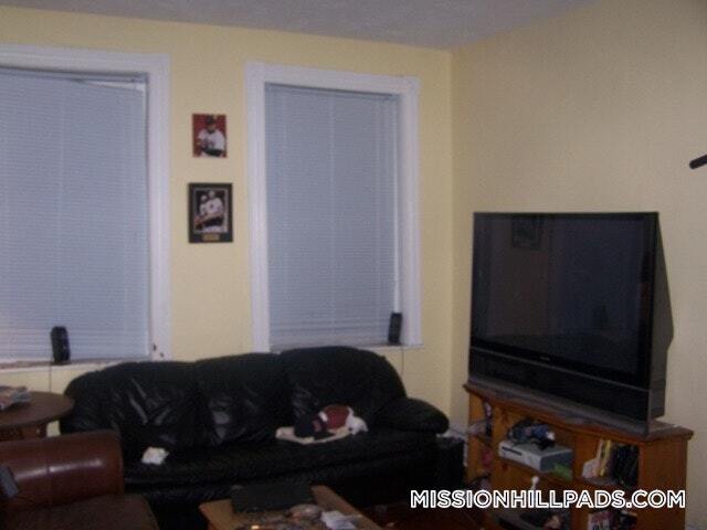 Foto del edificio - 71 S Huntington Ave