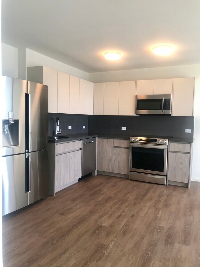Kitchen - 1631 Kapiolani Blvd