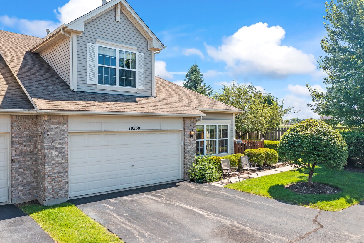 10559 Haverhill Ln, Huntley, IL 60142 Townhome Rentals in Huntley IL