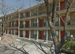 Building Photo - 3000 Guadalupe St