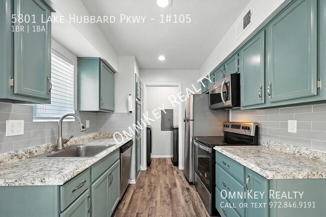 Building Photo - 5801 Lake Hubbard Pkwy