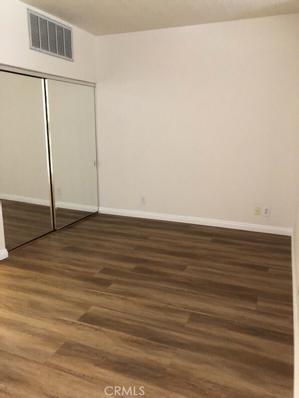 Building Photo - 210 Lille Ln