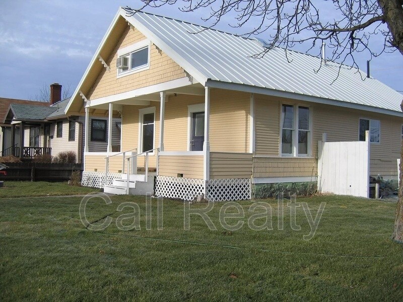 Primary Photo - 1404 W York