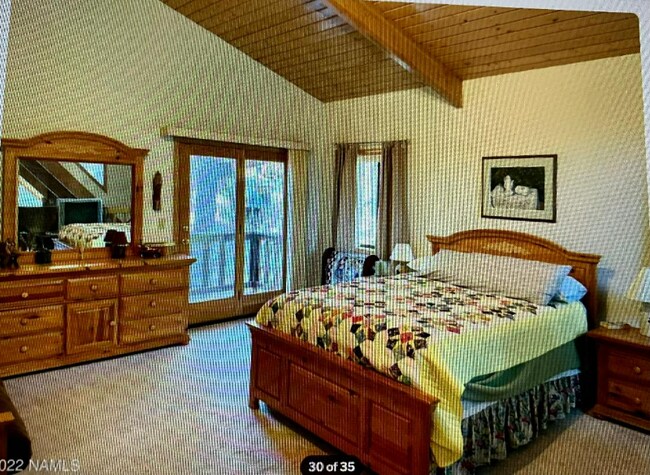 Building Photo - 50 Bison Dr