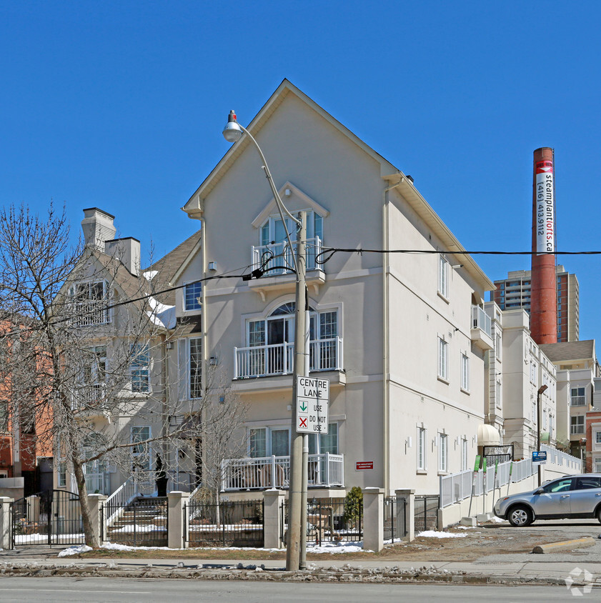 Primary Photo - The Mansions at Jarvis