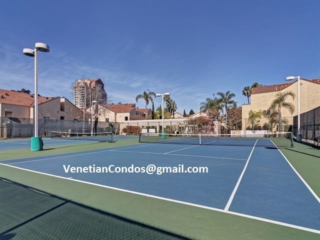 Foto del edificio - 3989 Nobel Dr