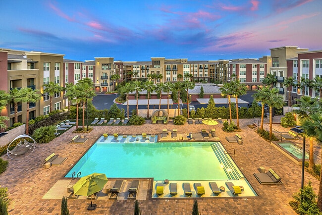 Building Photo - Inspire