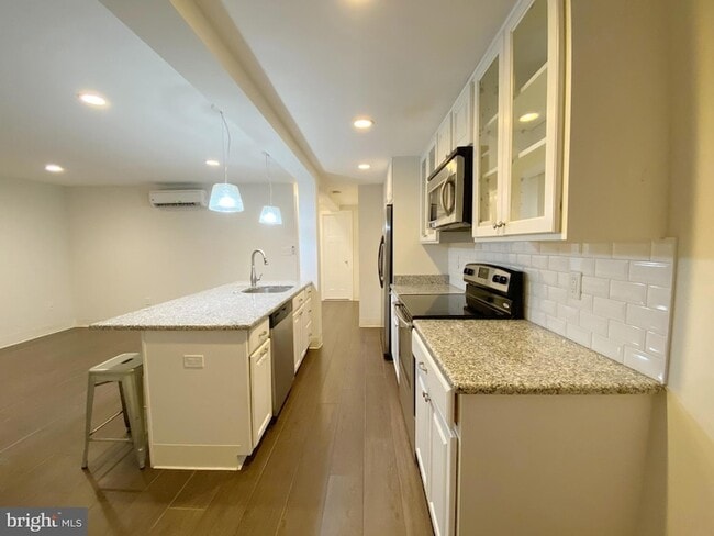 Foto del edificio - 928 P St NW
