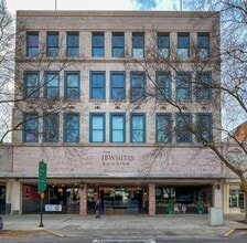 Building Photo - 936 Broad St