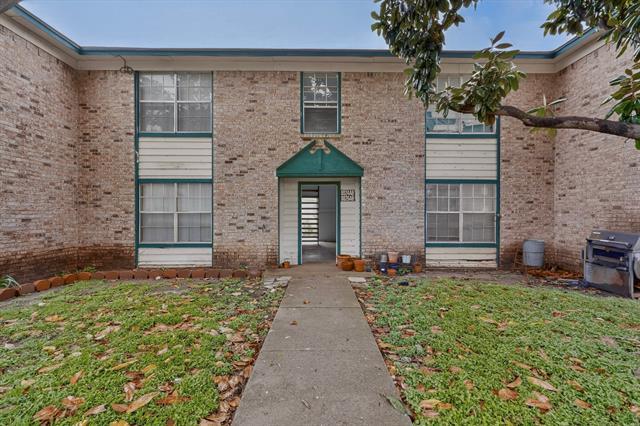 Foto del edificio - 8024 Cambridge Cir