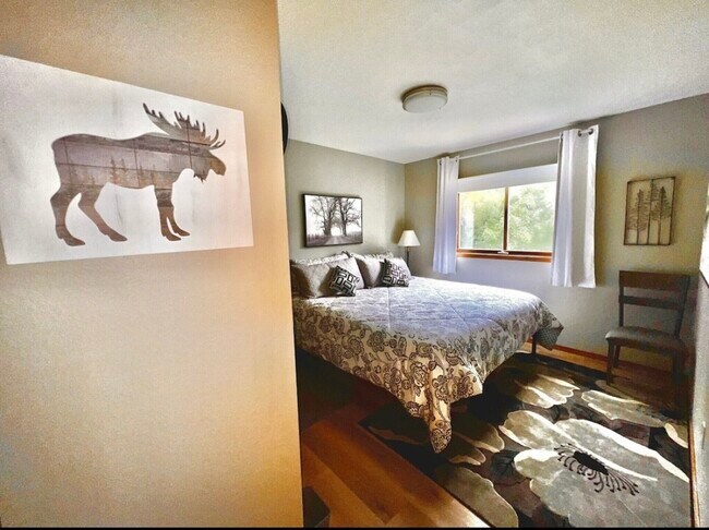 Foto del edificio - 4805 Manytell Ave