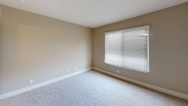 Interior Photo - CitySouth