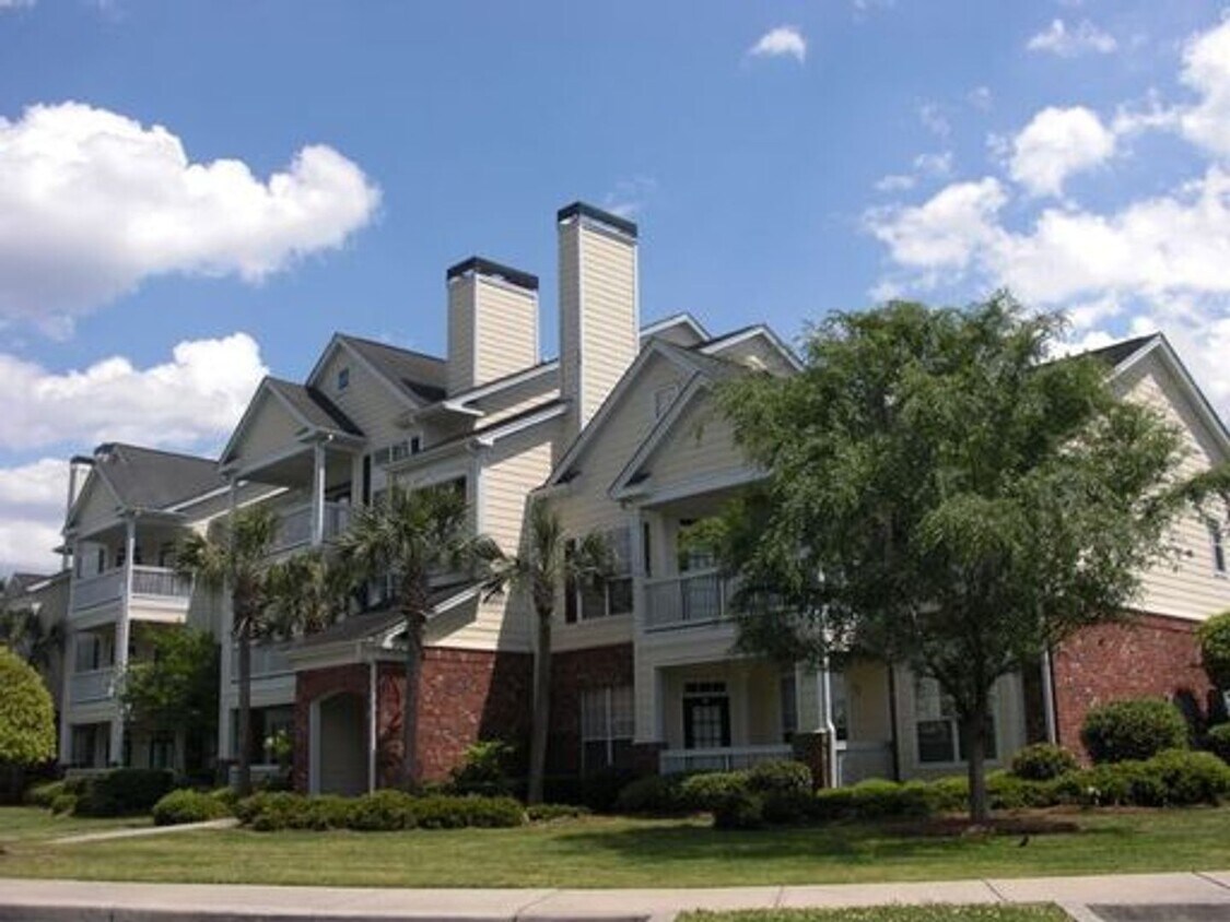Primary Photo - 2 Bedroom 1 Bath Condo at Concord West of ...