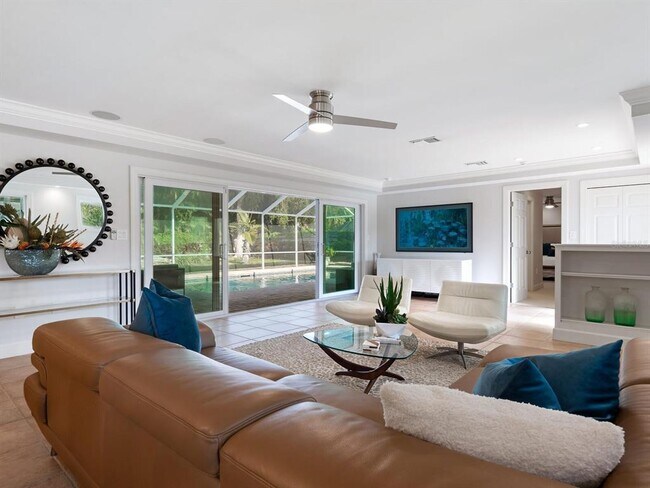 Foto del edificio - 606 Owl Way