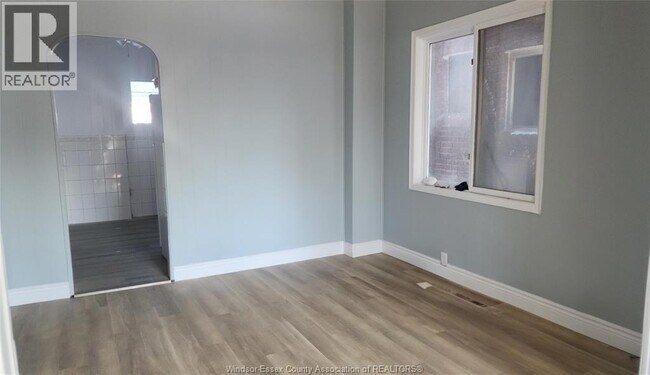 Building Photo - 1274 Lincoln Rd