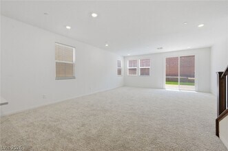 Building Photo - 3765 Osiris Ave