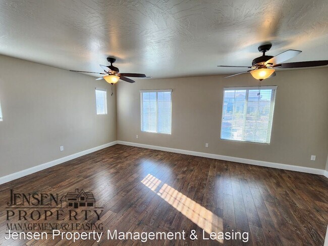 Building Photo - 3 br, 3.5 bath House - 3637 Atlanta Lane
