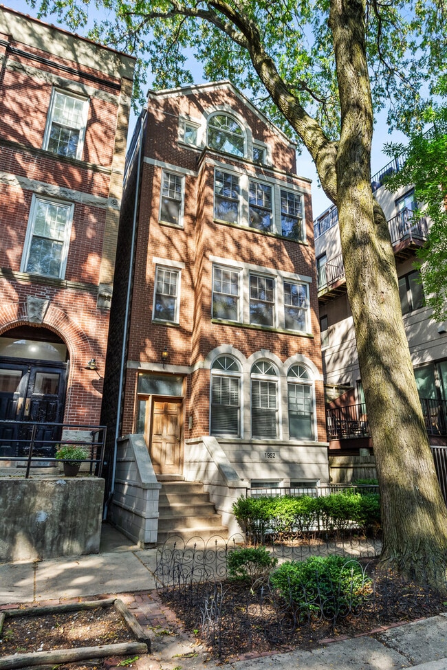 Building Photo - 1952 N Hudson Ave