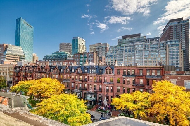 Building Photo - 230 Newbury St