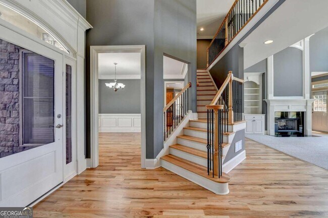 Building Photo - 1515 Boomer Cir
