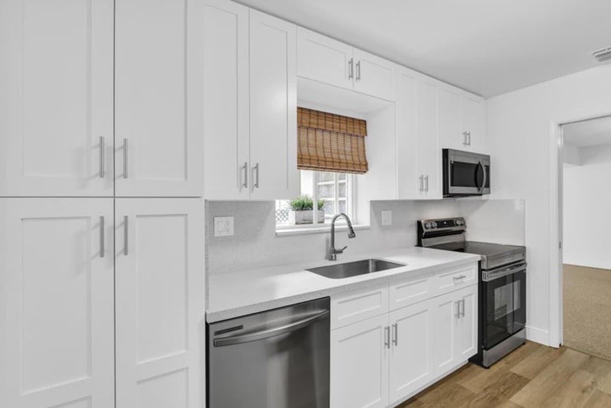 Photo - 702 Sunset Drive, Lake Worth Beach, FL 33461