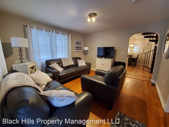 Building Photo - 3 br, 2.5 bath House - 307 May Street