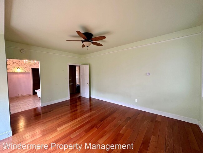 Building Photo - 2 br, 2 bath House - 2412 Peabody St