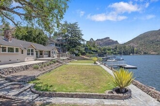 800 Lake Sherwood Dr
