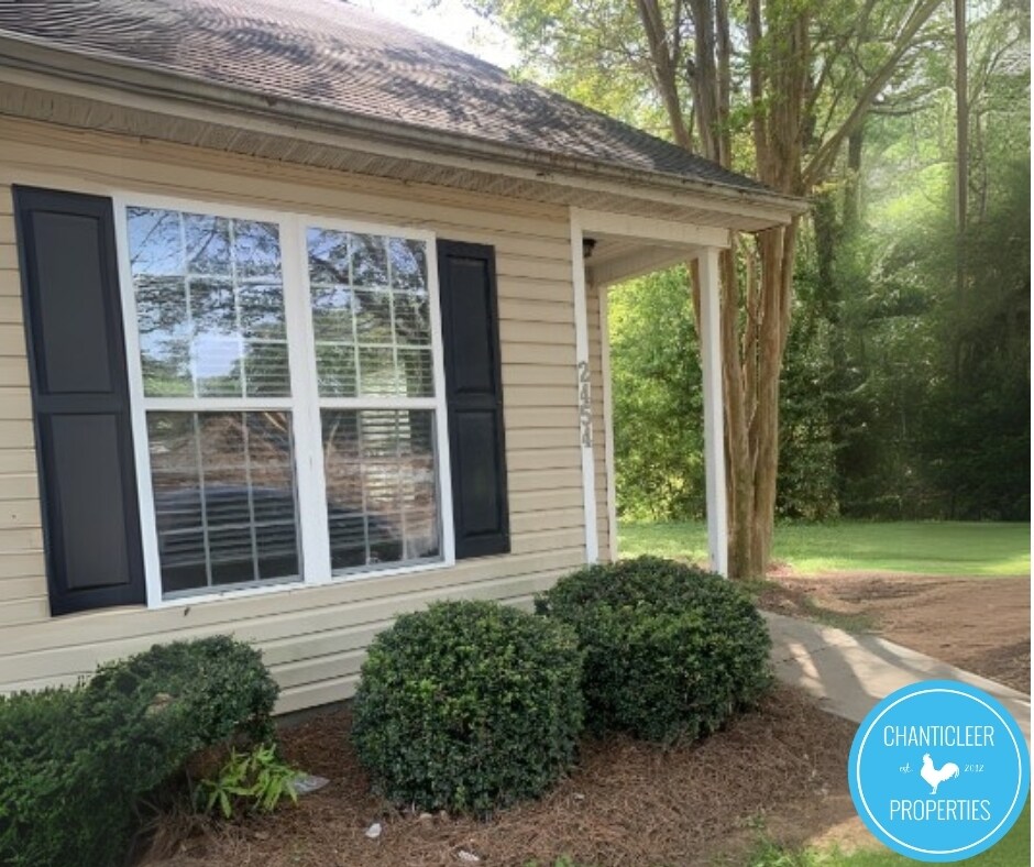 Foto principal - 2454 Ashton Park Ln