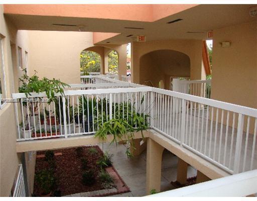 Building Photo - 2390 W 74th St
