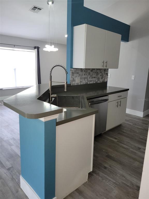 Foto del edificio - 3059 Barbados Ln