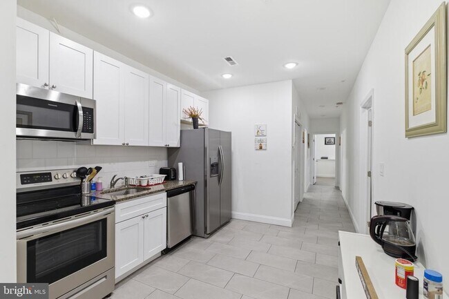 Foto del edificio - 925 N Broad St